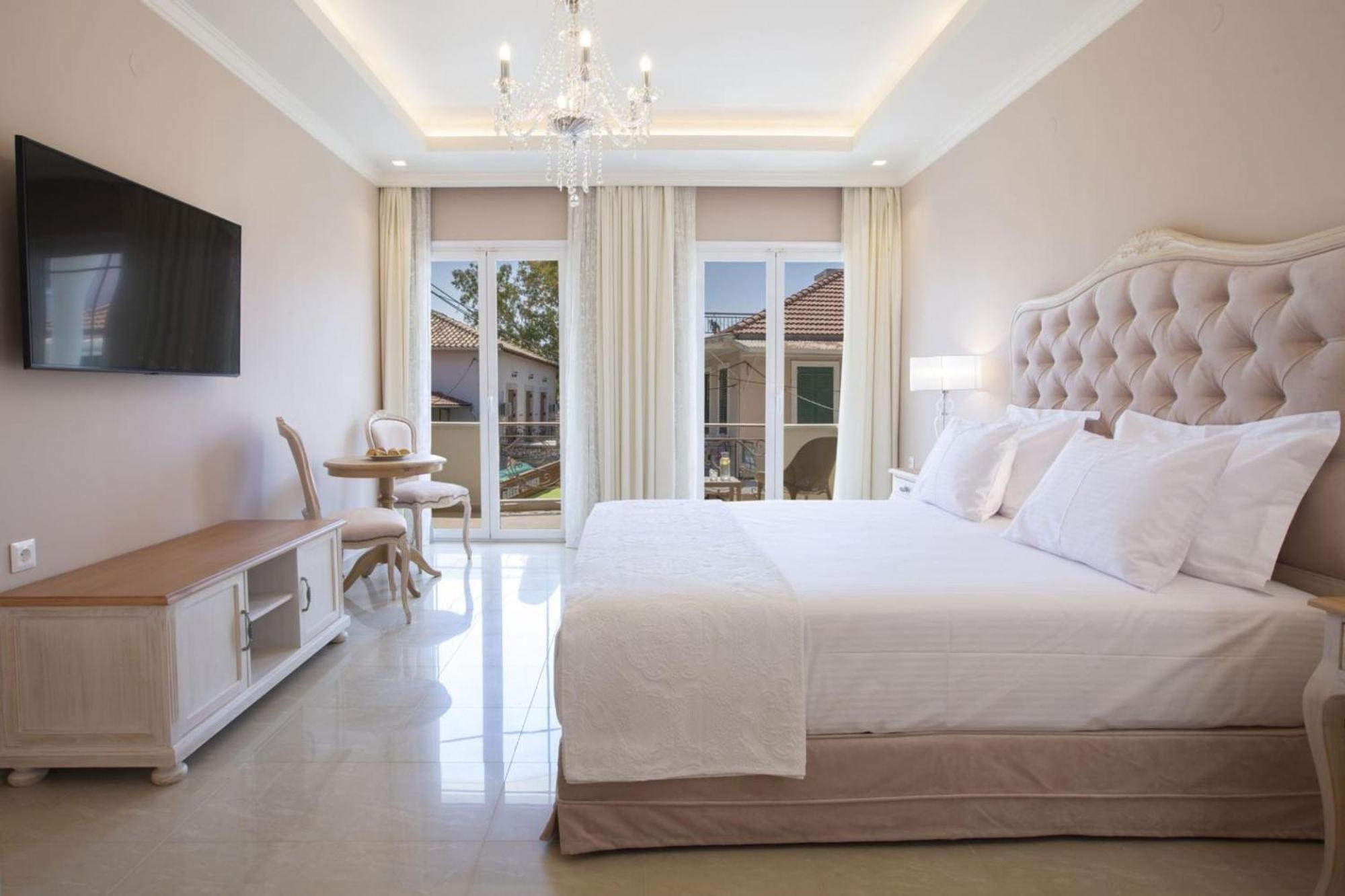 Vk Luxury Suites - Private Parking - Adults Only Nidhrion Exteriör bild