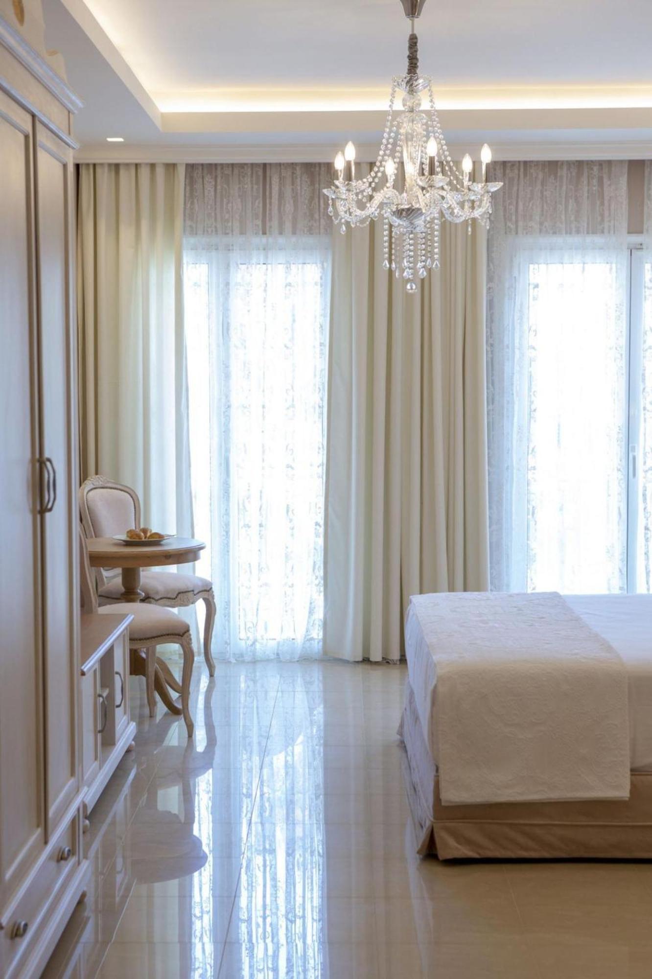 Vk Luxury Suites - Private Parking - Adults Only Nidhrion Exteriör bild