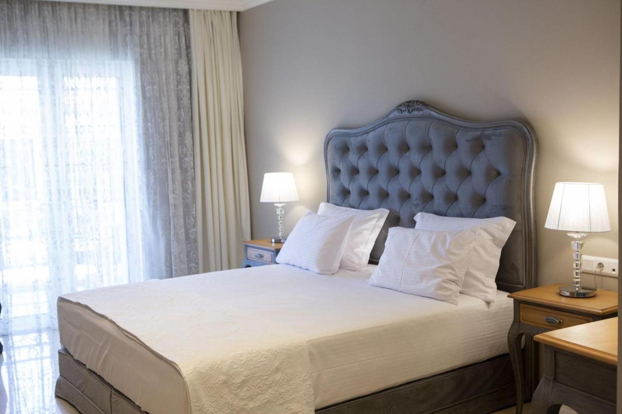 Vk Luxury Suites - Private Parking - Adults Only Nidhrion Exteriör bild