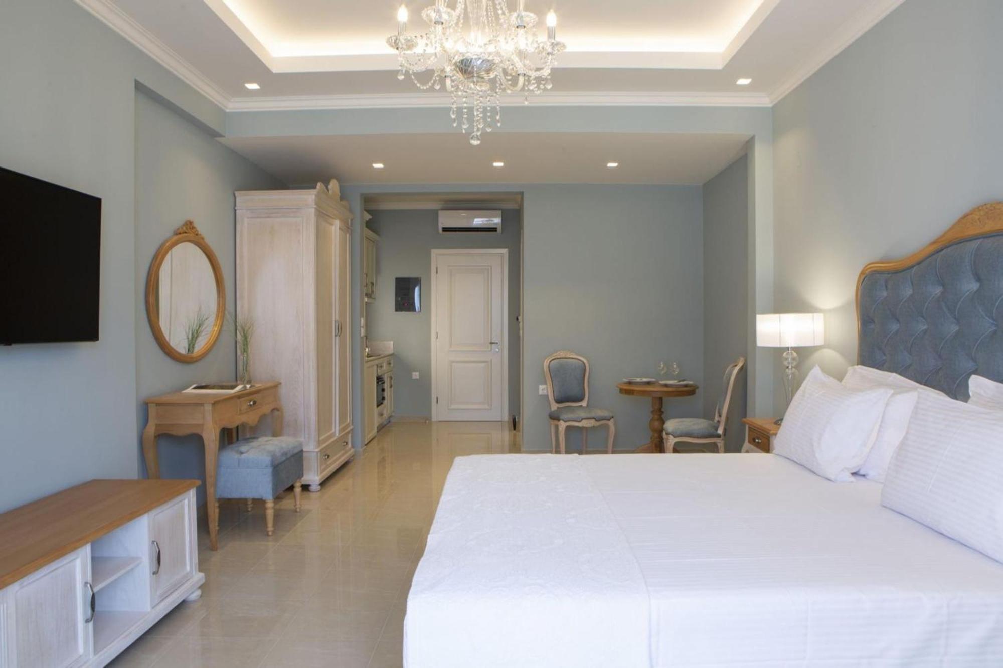Vk Luxury Suites - Private Parking - Adults Only Nidhrion Exteriör bild