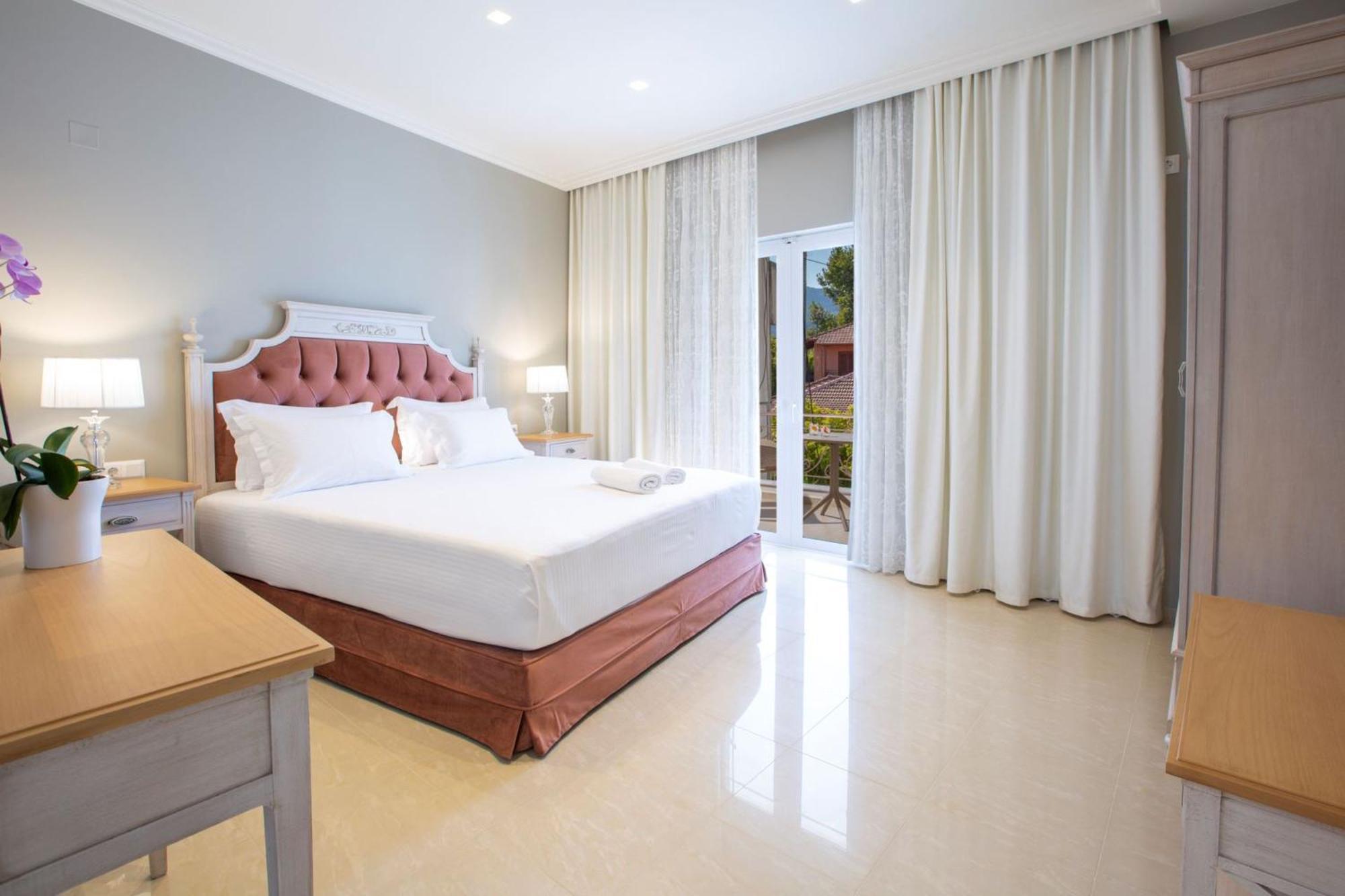 Vk Luxury Suites - Private Parking - Adults Only Nidhrion Exteriör bild