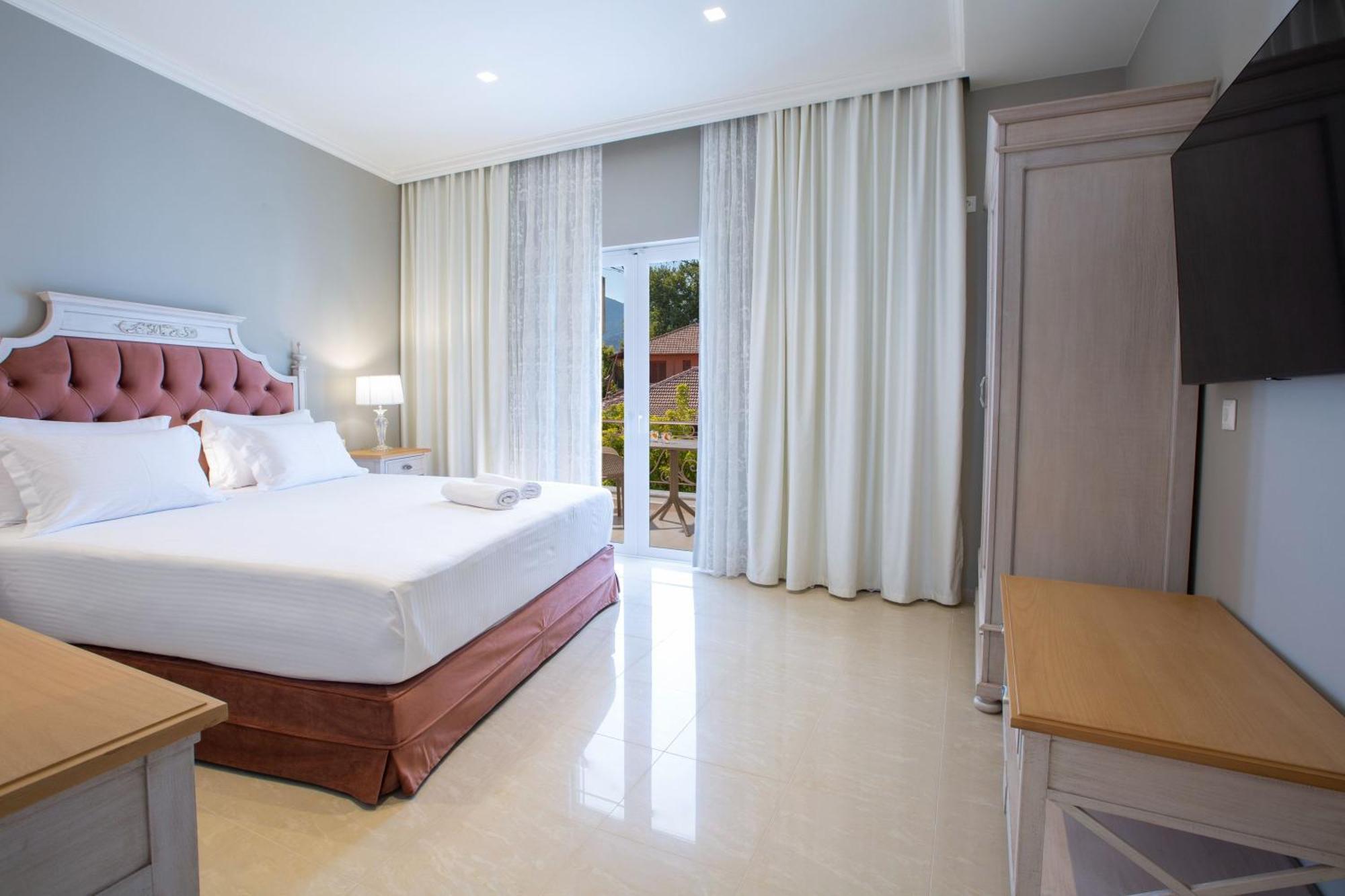 Vk Luxury Suites - Private Parking - Adults Only Nidhrion Exteriör bild